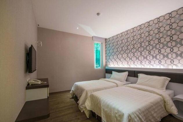 Riverfront Boutique Hotel Malacca Exterior photo